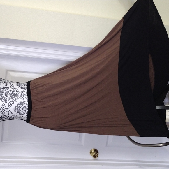 Skirt - Picture 4 of 7